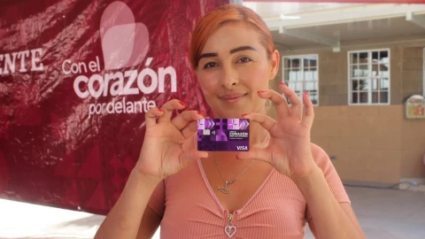 Esta es la cantidad de dinero que dan con la Tarjeta Violeta Bienestar para mujeres de 18 a 64 años