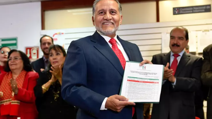 Arturo Zamora se registra para la Secretaría General del CEN del PRI