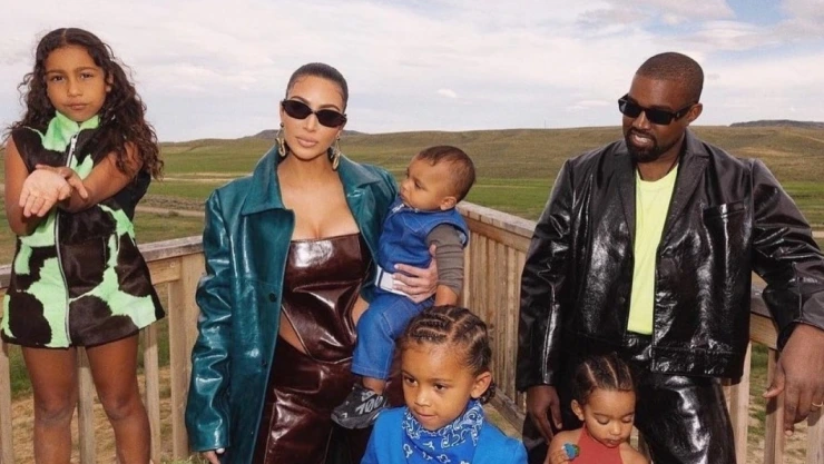 Kim Kardashian y Kanye West se reúnen para apoyar a North West