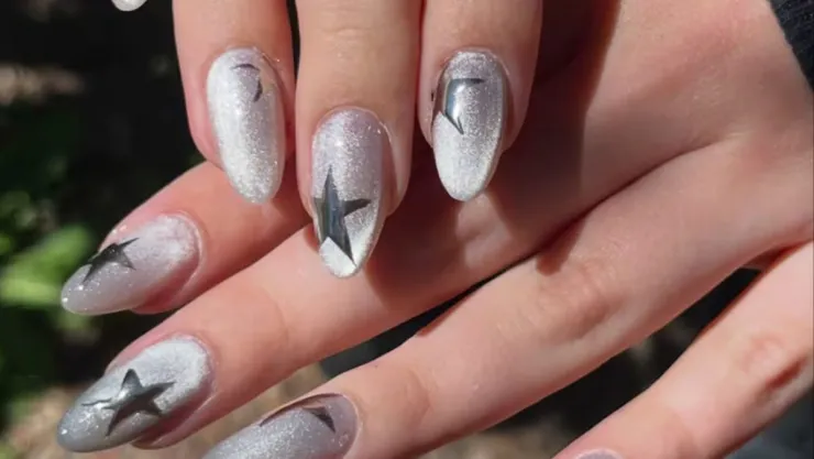diseño-uñas-estrellas-tendencia-febrero-como-realizarlas.jpg