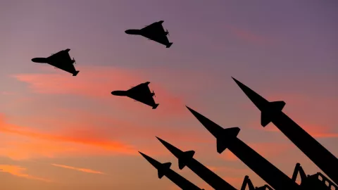 Irán amenaza con utilizar armas nunca antes vistas