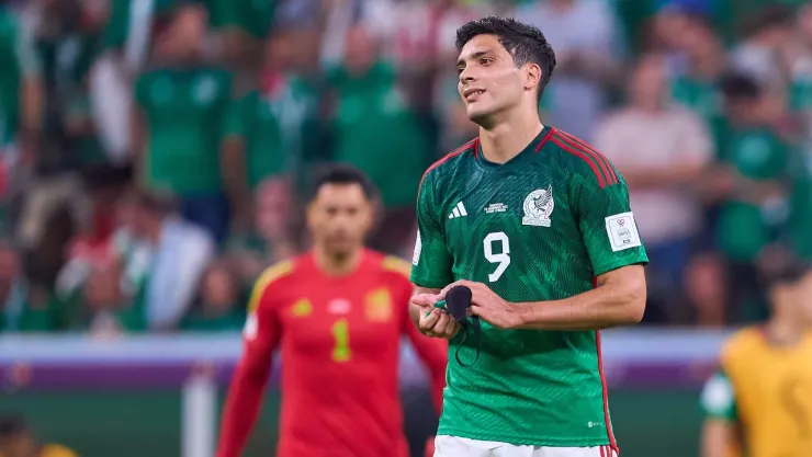 Raúl Jiménez sufre robo en su casa en Inglaterra