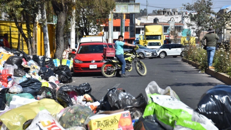 Toluca trabajadores basura pagos