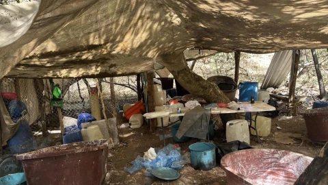 GALERÍA: ¿Cómo es un narcolaboratorio en FOTOS? Así destruyen droga en Sinaloa