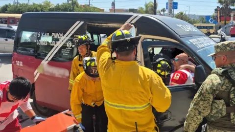 Accidente de taxi de ruta ¿Qué pasó en la Tercera Etapa del Río Tijuana hoy lunes 7 de abril de 2025?