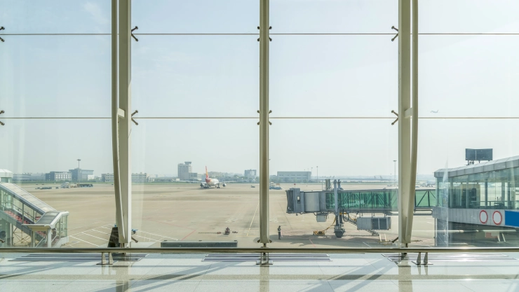 Aeropuerto cancela vuelos
