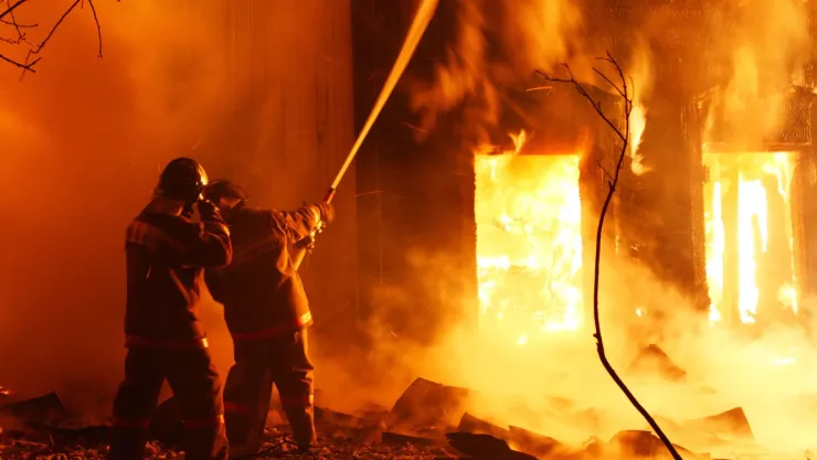muere actriz en un incendio