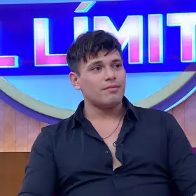 alexis vio mi pack y se enamaoro acercate a rocio al limite