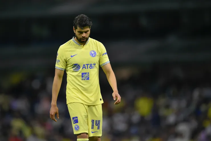 Néstor Araujo