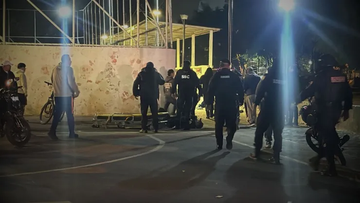 Terror en Tlatelolco: Niño de 13 años acribilla a joven en canchas de futbol