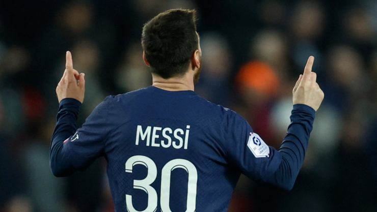Lionel Messi celebra un gol con el PSG