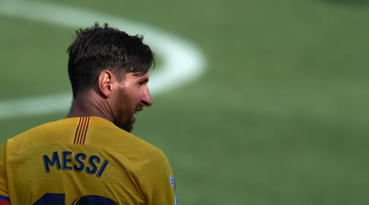 Lionel Messi estrena nuevo equipo