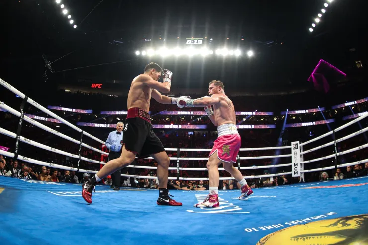 Boxeo 2022 Saul - Canelo- Alvarez (MEX) vs Dmitry Bivol (RUS Fight