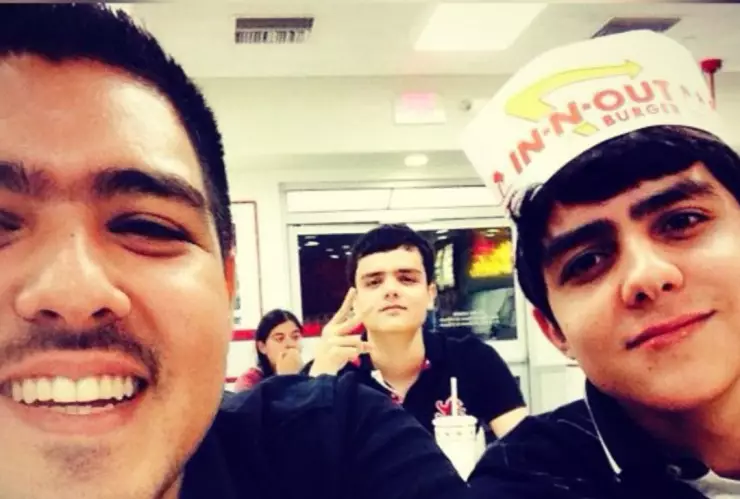 Gail Castro y Markitos Toys.jpg