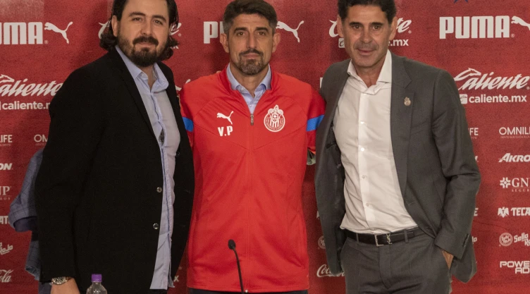 Futbol Mexicano Clausura 2023 Presentacion Veljko Paunovic Nuevo Director Tecnico de Guadalajara