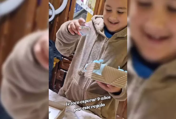 VIDEO_ Niño se espera que será hermano mayor y su reacción conmueve a todo internet