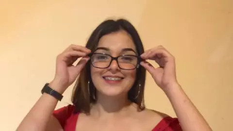 Karely Ruiz antes de las cirugías