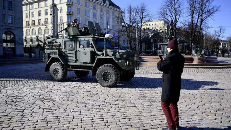 Rusia y Ucrania intercambian prisioneros de guerra tras acuerdo de tregua