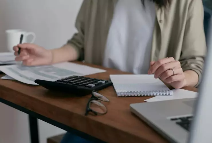 ¿Qué es la violencia económica y cómo saber si soy víctima? Esto dice la Condusef