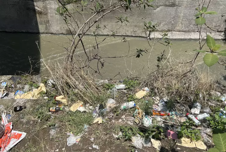 aguas-basura-drenajes-tapados-provocan-inundaciones