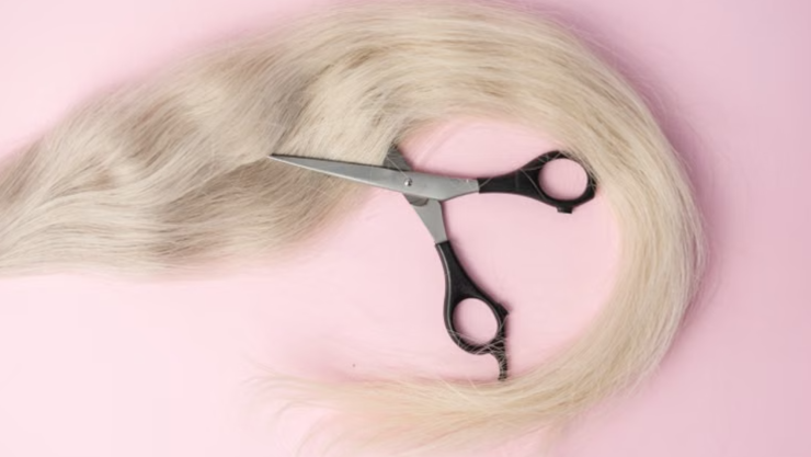 7 días más poderosos del mes para cortarte el cabello y atraer abundancia según la Luna