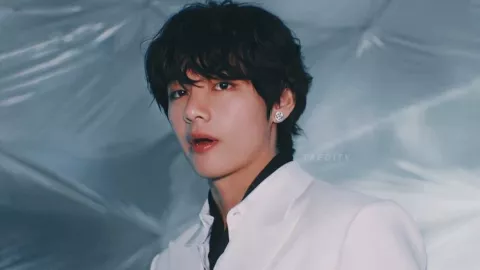 “V”, integrante de BTS