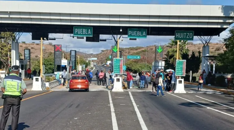 Megabloqueo en carreteras de México este 6 de abril 2026: Estados afectados por paro nacional de transportistas