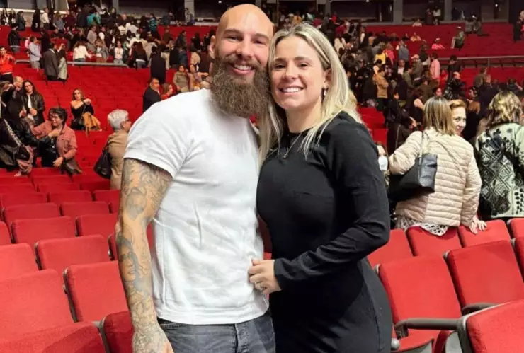 Exatlón México: ¿Bebé en puerta? Yann Lobito y Roberta de León levantan sospechas