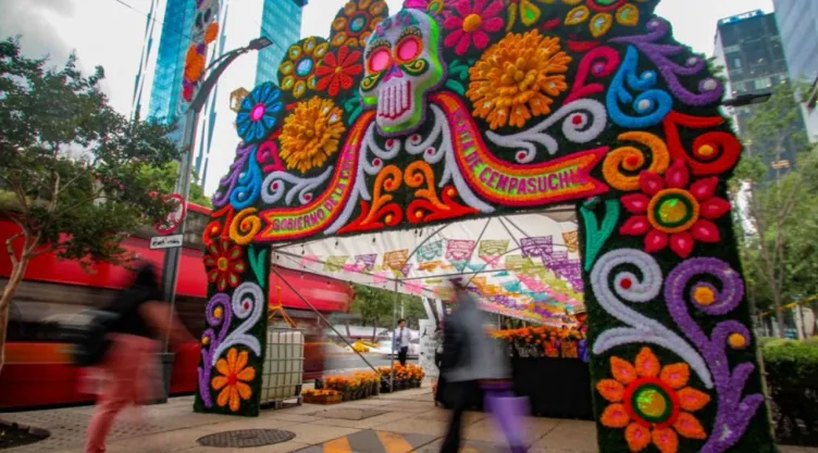 Túneles de cempasúchil en Reforma: ¿cuándo termina la exhibición en CDMX?
