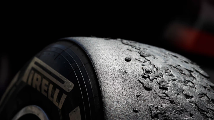 Neumático de la Formula 1 con graining