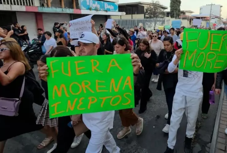 Fotos de Carlos Manzo, alcalde de Uruapan, asesinado el 1 de noviembre de 2025.