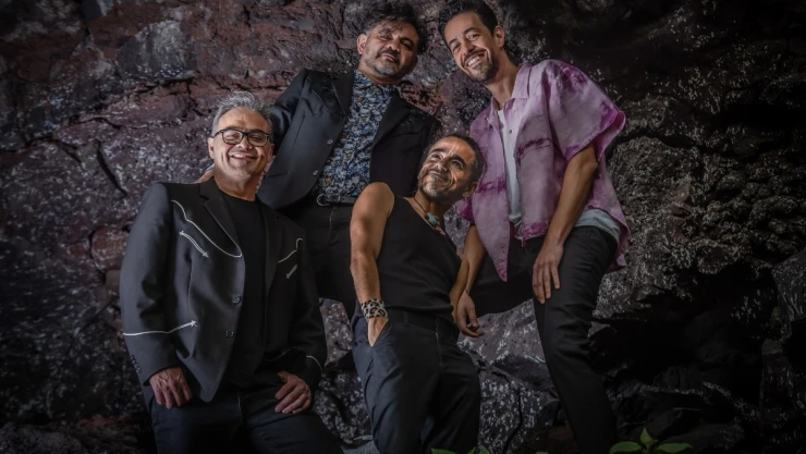 café_tacvba_fani_97_bocinas.jpg