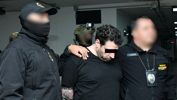 Socio del tecladista de Camilo Séptimo revela qué hizo con el arma.