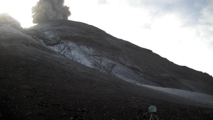 VOLCÁN