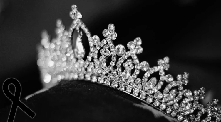 Muere querida reina de belleza tras ser impactada por un rayo; esto se sabe
