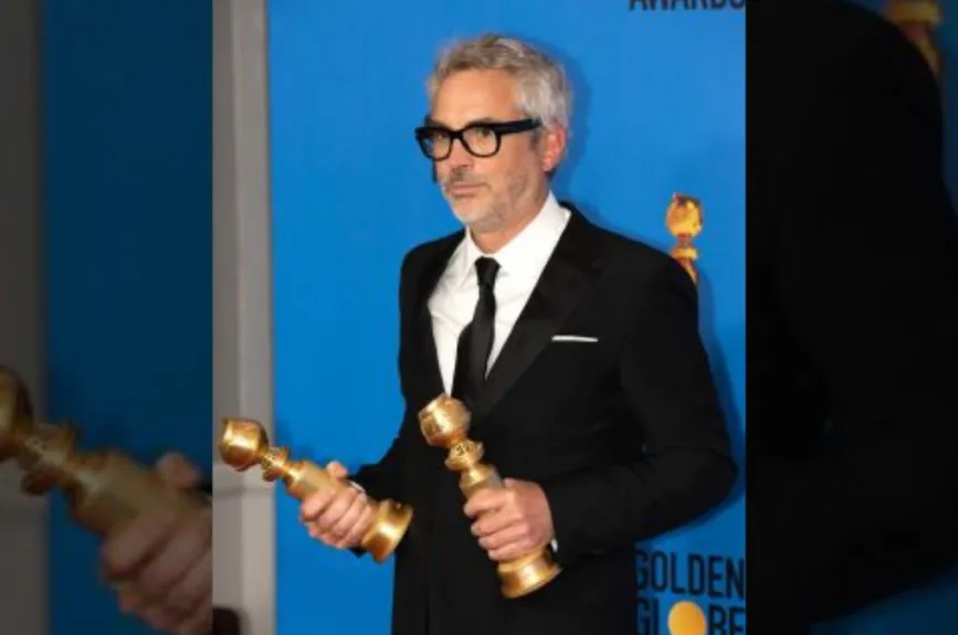 Alfonso Cuaron Golden Globes.jpg