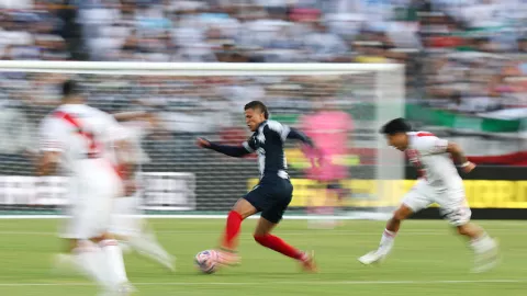 Nelson Deossa fue uno de los rendimientos destacados en el empate sin goles con River Plate