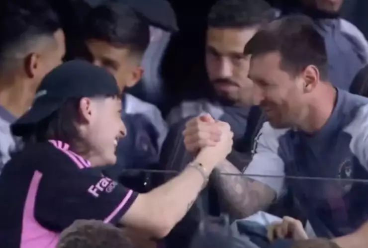 lionel messi y peso pluma partido