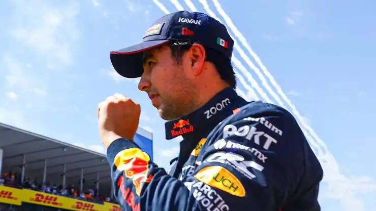 ¡Increíble! FIA modificaría reglas por lo que hicieron ”Checo” y Red Bull Racing en el GP de Japón