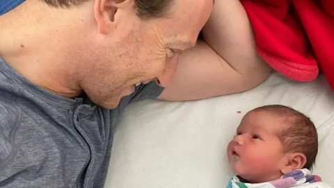 ‘Una bendición’ Mark Zuckerberg anuncia el nacimiento de su tercera hija.jpg