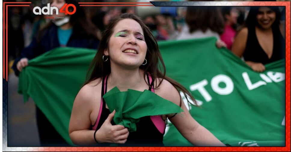 Tras fallo de la Corte, 66 clínicas ya no practican abortos en EUA