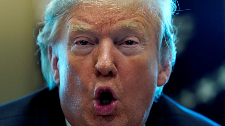 Según Trump, fue él quien detuvo la política de separación familiar con su orden ejecutiva y fue su predecesor Barack Obama el que la implementó. Imagen: Reuters