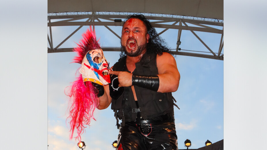 Rey Escorpión vs Psycho Clown lucha libre AAA Triplemanía