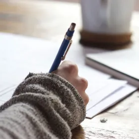 ¿Carta de antecedentes no penales es un requisito obligatorio para pedir trabajo?