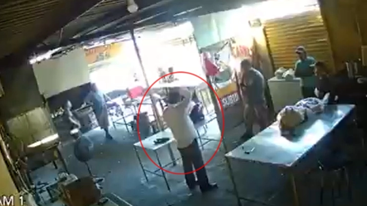 Empleado de pollería asesina a presunto extorsionador