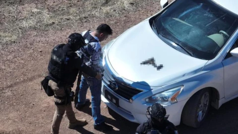 Arrestan a sujeto armado