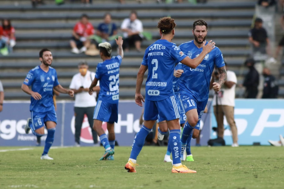 Gignac festeja gol ante Bravos de Juárez en Liga BBVA MX