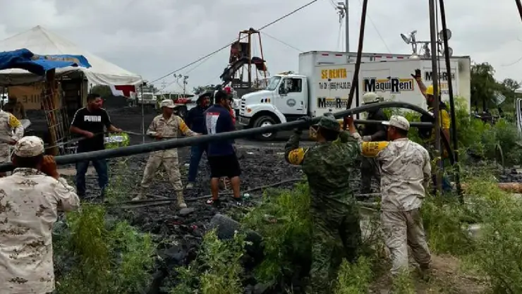 Rescate de mineros de Coahuila Dron submarino a 10 metros del pozo 3