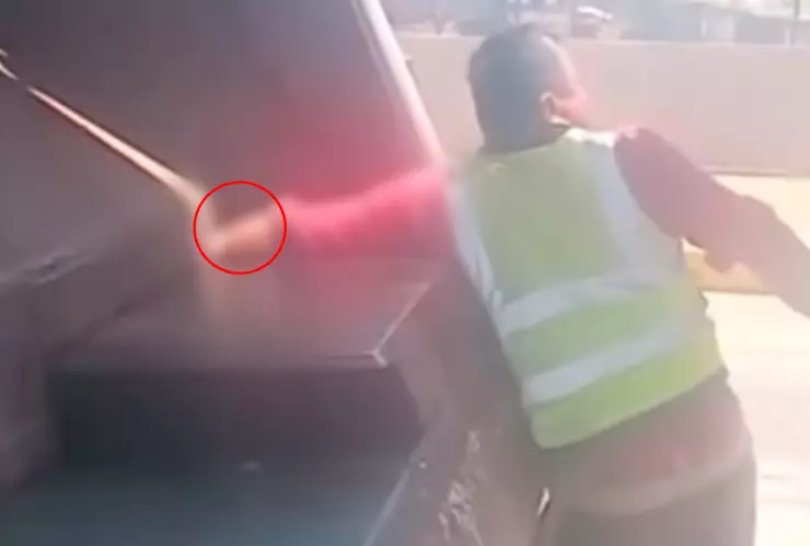 Garrafal VIDEO | Mano de hombre queda prensada en un camión de basura; grita desesperadamente al perder la extremidad