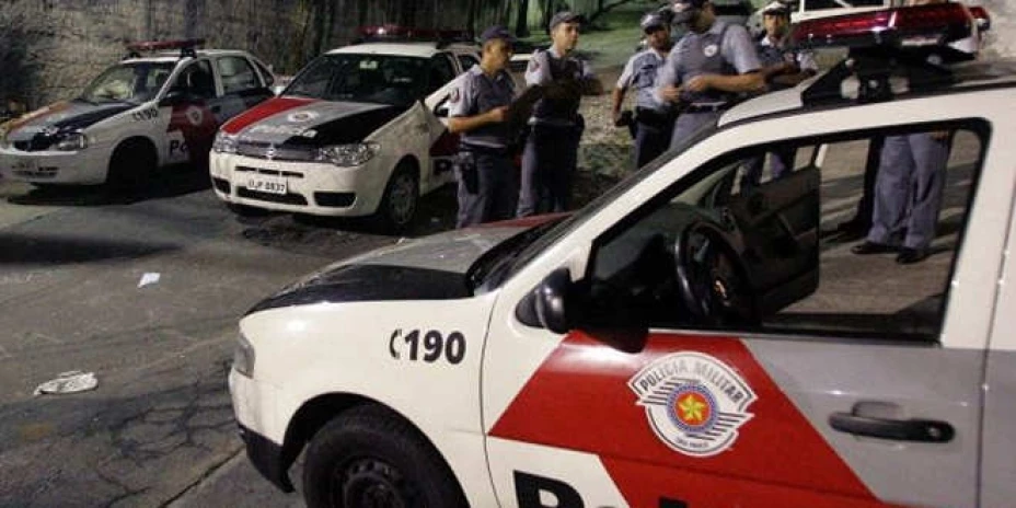 La tía de las niñas animó a una de ellas a que denunciara el hecho